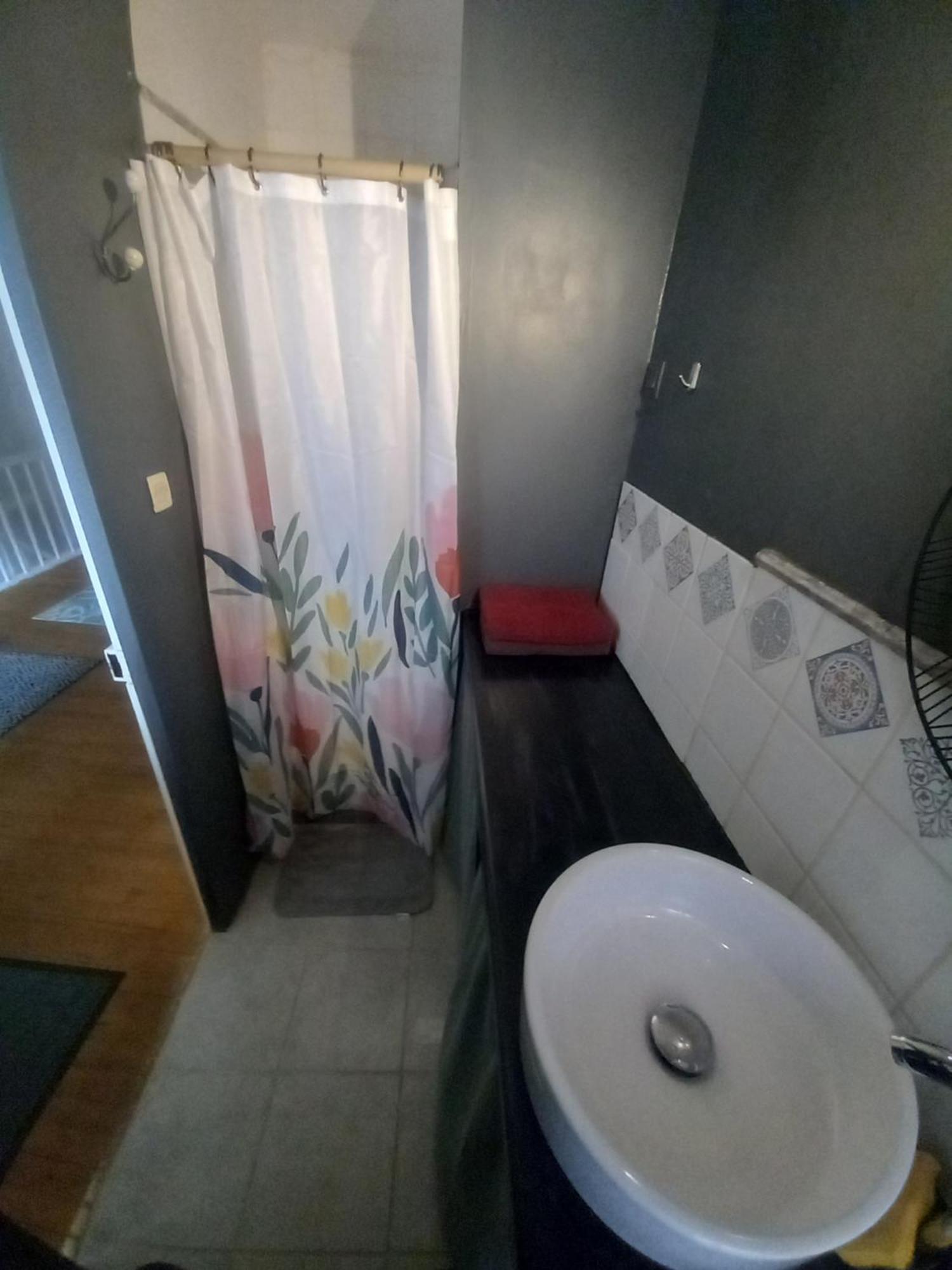 Vers  Maison Medievale Avec Jardin Dans Charmant Village מראה חיצוני תמונה