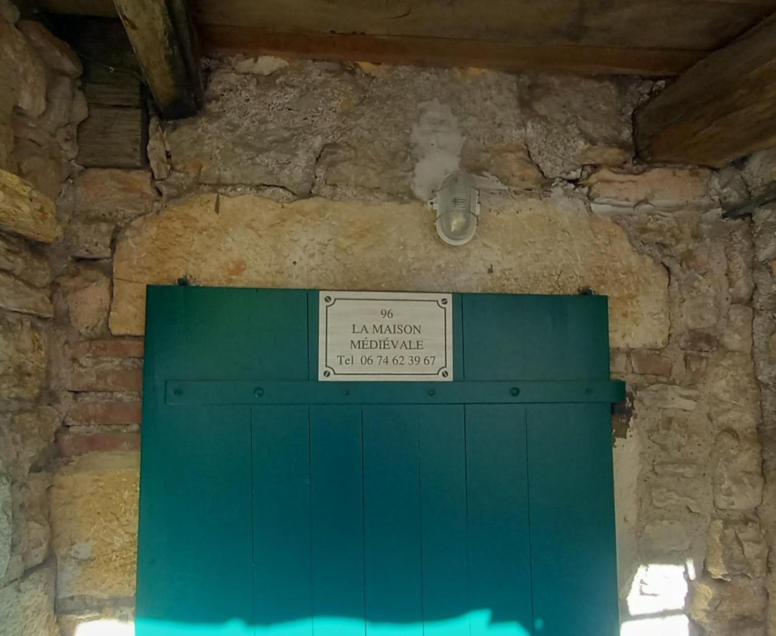 Vers  Maison Medievale Avec Jardin Dans Charmant Village מראה חיצוני תמונה